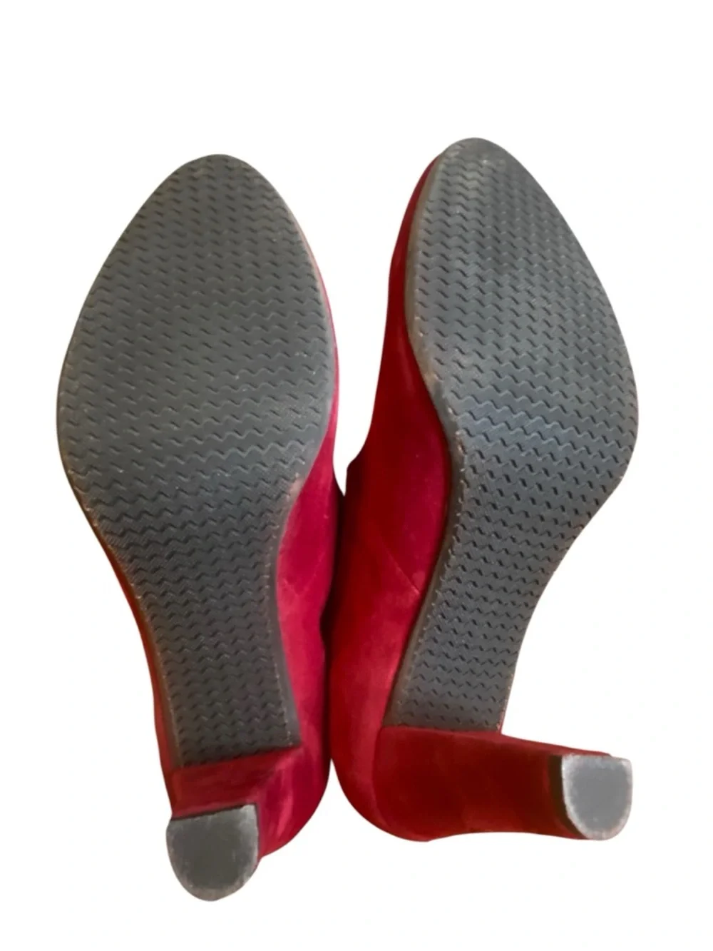 Eric Michael Red Suede pumps women’s 38 EU 8.5 U.S.